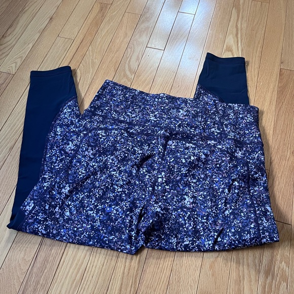 NWOT Athleta Rainer Printed Tight - Picture 6 of 9